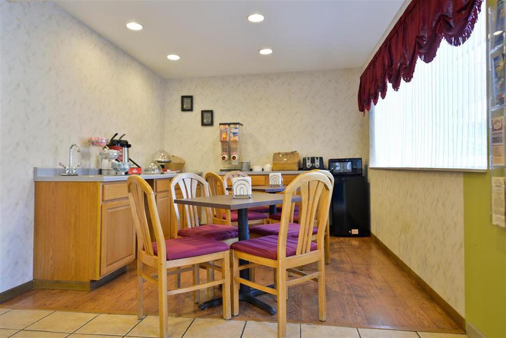 Country Hearth Inn-Hannibal Restaurant bilde